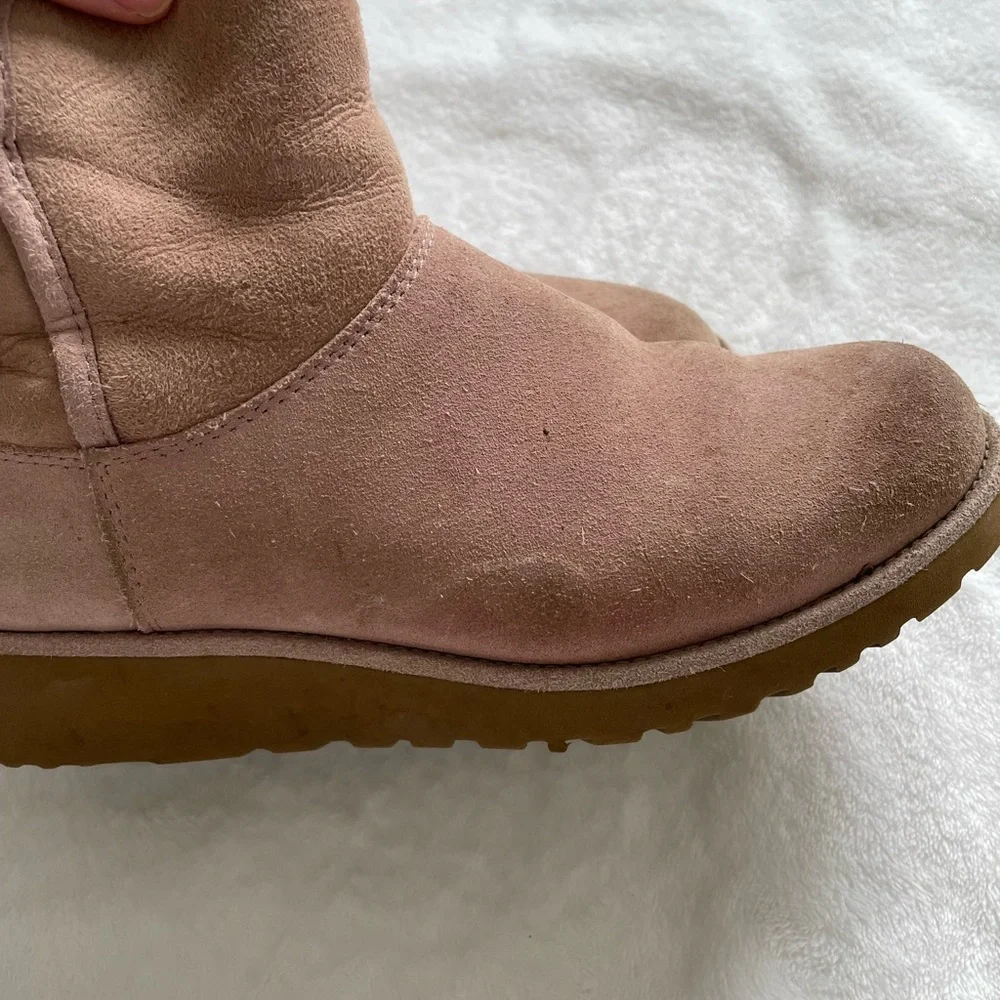 Ugg Light Pink Wedged Short Booties